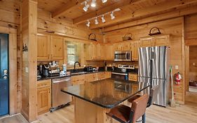 Mountain View 5 Bdrm Gatlinburg Cabin Near Downtown Arts