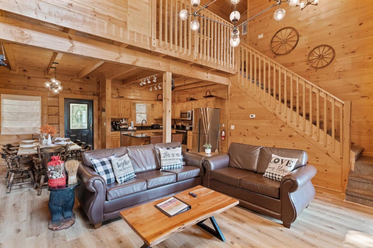Mountain View 5 Bdrm Gatlinburg Cabin Near Downtown Arts Exterior photo