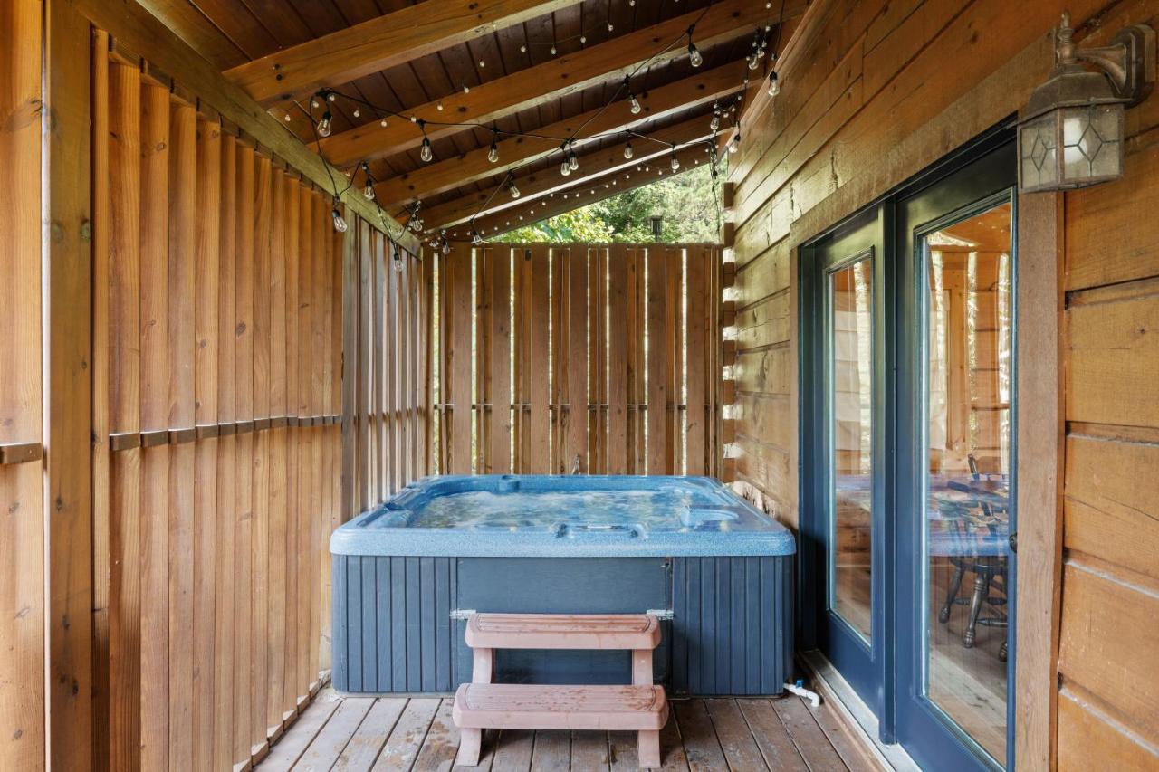 Mountain View 5 Bdrm Gatlinburg Cabin Near Downtown Arts Exterior photo