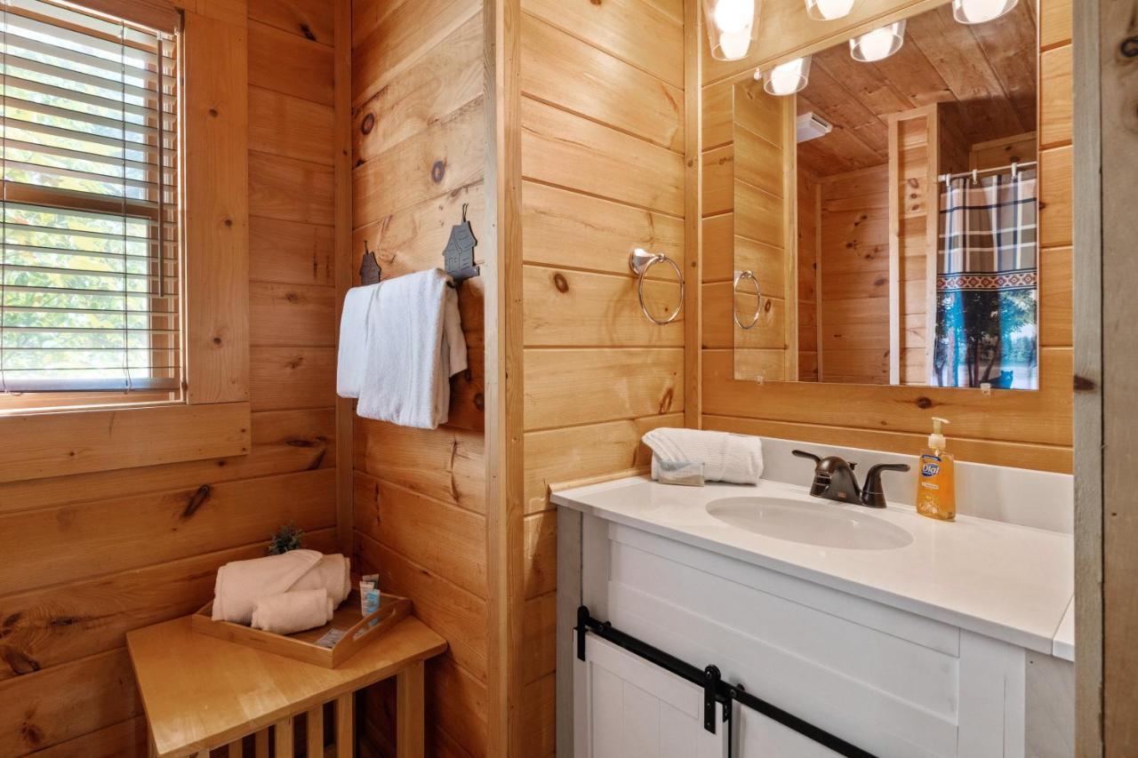 Mountain View 5 Bdrm Gatlinburg Cabin Near Downtown Arts Exterior photo